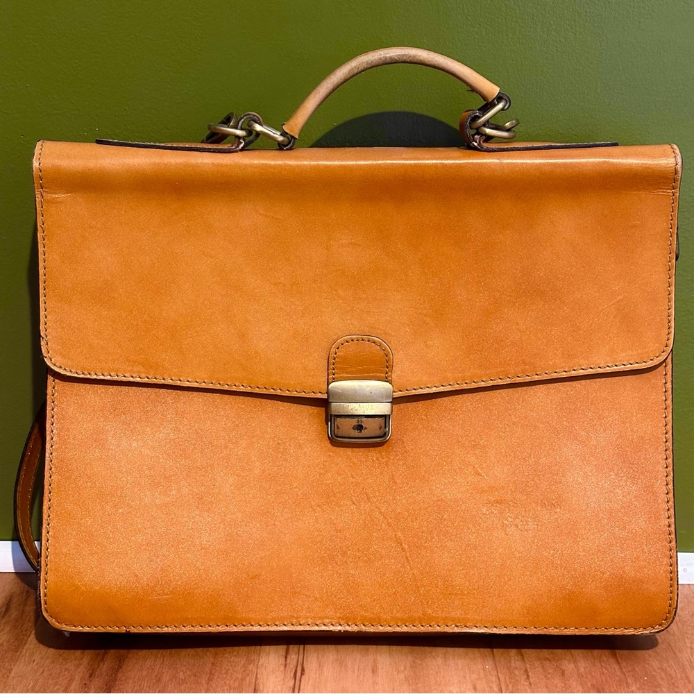 Persaman New York Tan Leather Briefcase